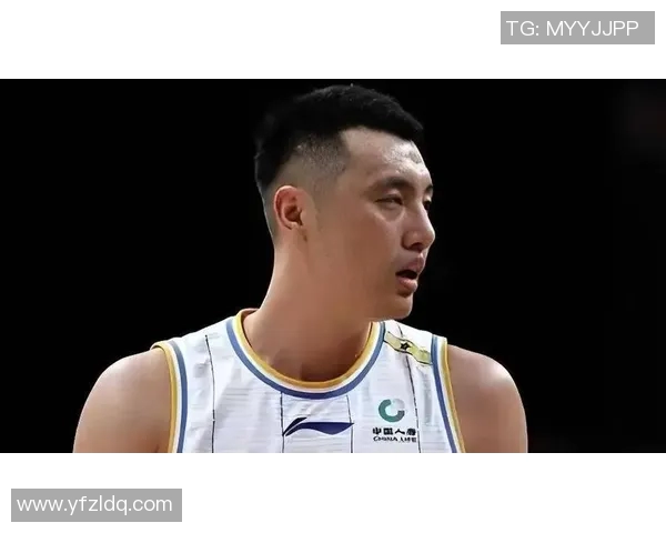 翟晓川：从篮球新星到职业生涯巅峰的励志之路与成长故事